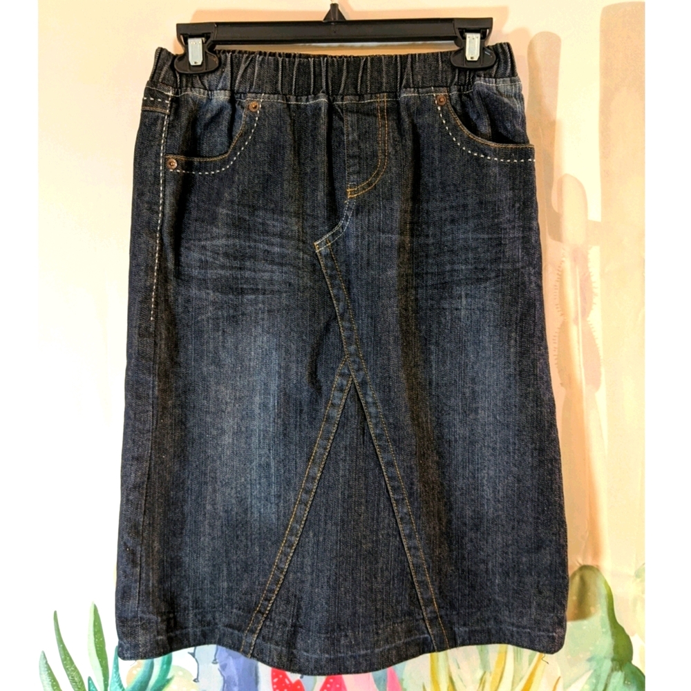 ✨Main Street Exchange Denim Skirt